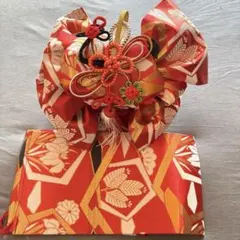 七五三 7歳 作り帯 大寸 朱赤 金色 古典柄 豪華 飾り付き 結び帯