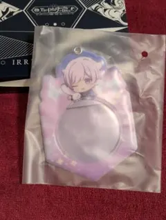 いれいす　ランダムボックス　缶バッジホルダー　初兎さん