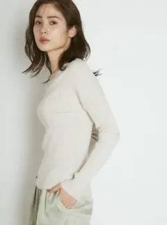 スナイデル　オフショルリブニットプルオーバー