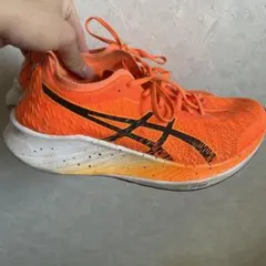 アシックスオレンジ