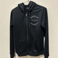 Under Armour フルジップフーディ SMサイズ 黒