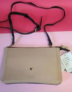 ショルダーバッグ