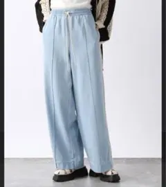 JEANASISドロストルーズデニムパンツ　ライトブルー