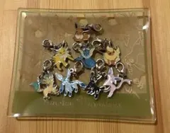 く*み様 イーブイ 進化系 メタルチャーム セット　皿付き 300円オークション