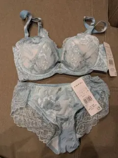 Item thumbnail for item 30241f67-ecc2-4cc5-a523-09ce992579d1