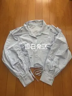 【即日発送】ライトブルー リボンつきクロップドシャツ Mサイズ