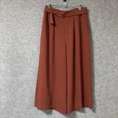 レンガ色 ベルト付きワイドパンツ