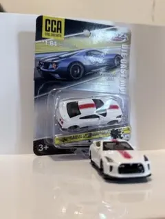 CCA 1/64 Nissan GT-R R35 白色