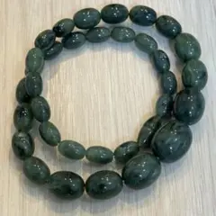 【美品】緑色 ネックレス