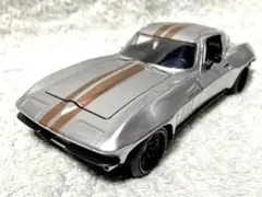 希少 1/18】レベル 1969 シボレー コルベット スティングレイ 完成品
