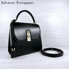 【ほぼ未使用】フェラガモ　ショルダーバッグ　BOXYZ　2WAY　ツイード 2025年最新】boxyz ferragamoの人気アイテム - メルカリ