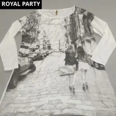 ロイヤルパーティー　Tシャツチュニックのサムネイル