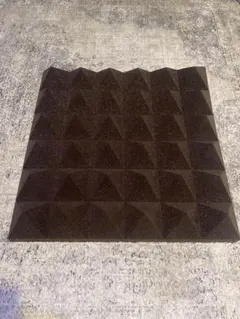 Sonex 吸音材PYR4 BROWN 1枚 61cm × 61cm - メルカリ