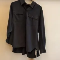 新品　　長袖シャツ ブラックのサムネイル
