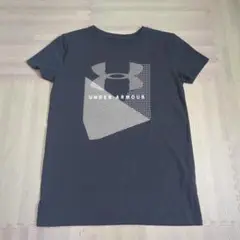 Under Armour Tシャツ Mサイズ　黒色