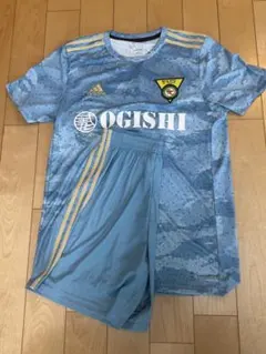 大津高校 サッカー部 ユニフォーム 上下セット 4番 - メルカリ