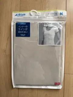 ユニクロ　エアリズム　シームレスTシャツ　半袖　Mサイズ　新品未開封
