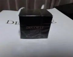 コスメデコルテ アイグロウジェムスキンシャドウ 05G peach bloom