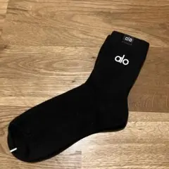 alo yogaソックス