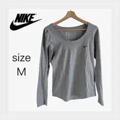 NIKE グレー Mサイズ 長袖Tシャツのサムネイル
