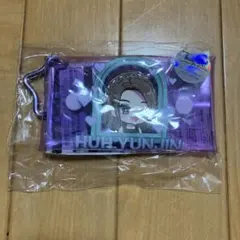 LE SSERAFIM 星型カラビナ付クリアポーチ HUH YUNJIN