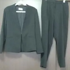 PLIST ブラックパンツスーツ