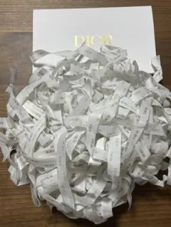 DIOR 緩衝材 ギフト