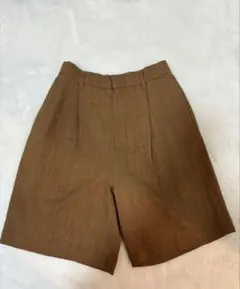 ブラウン プリーツ ハーフパンツ