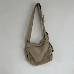 ベージュ キャンバス ショルダーバッグ