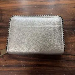 シルバー レザー 二つ折り財布 8ポケット