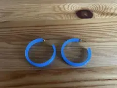 今季Beamsで購入！フープピアスのサムネイル