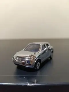 非売品　トミカ　日産　ジューク　NO.27 絶版　廃盤　箱無しのサムネイル