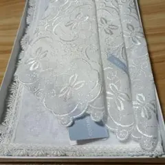 【新品】Wedgwood 刺繍入りレースハンカチ&タオルハンカチ　2枚セット