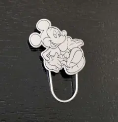 ミッキーマウス★メガネホルダー付ブローチ★バッジ★シルバーカラー★DISNEY