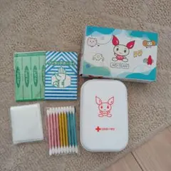 ラブラッド　日本赤十字社献血ちゃんファーストエイドキット