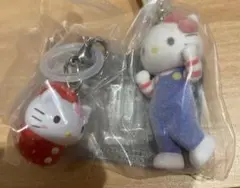 ハローキティ いちごめじるしアクセサリー　ミニチュアチャームライブキャラクター