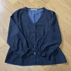 ドット柄 Vネック 七分袖ブラウス