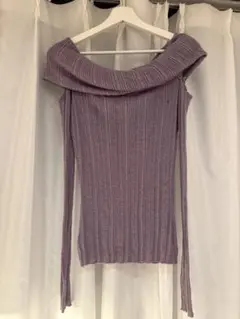 くすみパープル オフショルニットトップス