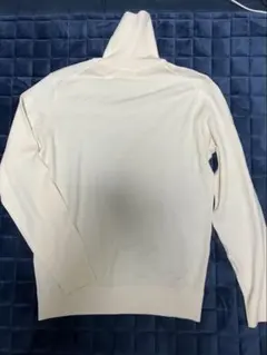 ユニクロ M メリノ タートルネック オフホワイト