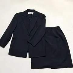 オンワード２３区　ダークグレー スカートスーツ セットアップ　上38 下40