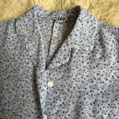 ワールドのポリエステルブラウスのサムネイル