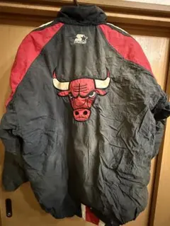 シカゴ・ブルズ Starter NBA ナイロンジャケット