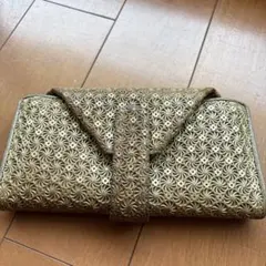 HIROKO HAYASHI 長財布 ゴールド 型押し - メルカリ