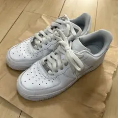 Nike Air Force 1 ホワイトスニーカー