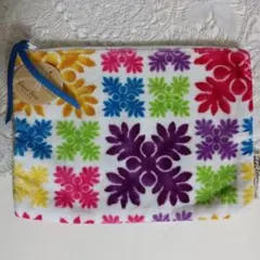 終値レア【新品】ハワイアン雑貨インテリアキルト柄ポーチ　キャシー中島　新年