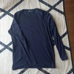 人気激安お得ユニクロ美品ネイビーコットン 長袖カットソー