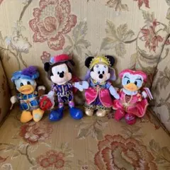 ディズニーシー17周年 ぬいぐるみバッジ ミッキー ミニー ドナルド デイジー