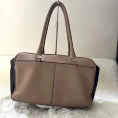 マックスマーラレザートートバッグ ベージュと黒