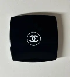 CHANEL 限定品 レ キャトル オンブル 387 ユートピア アイシャドウ