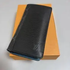 Louis Vuitton エピ・レザー 長財布